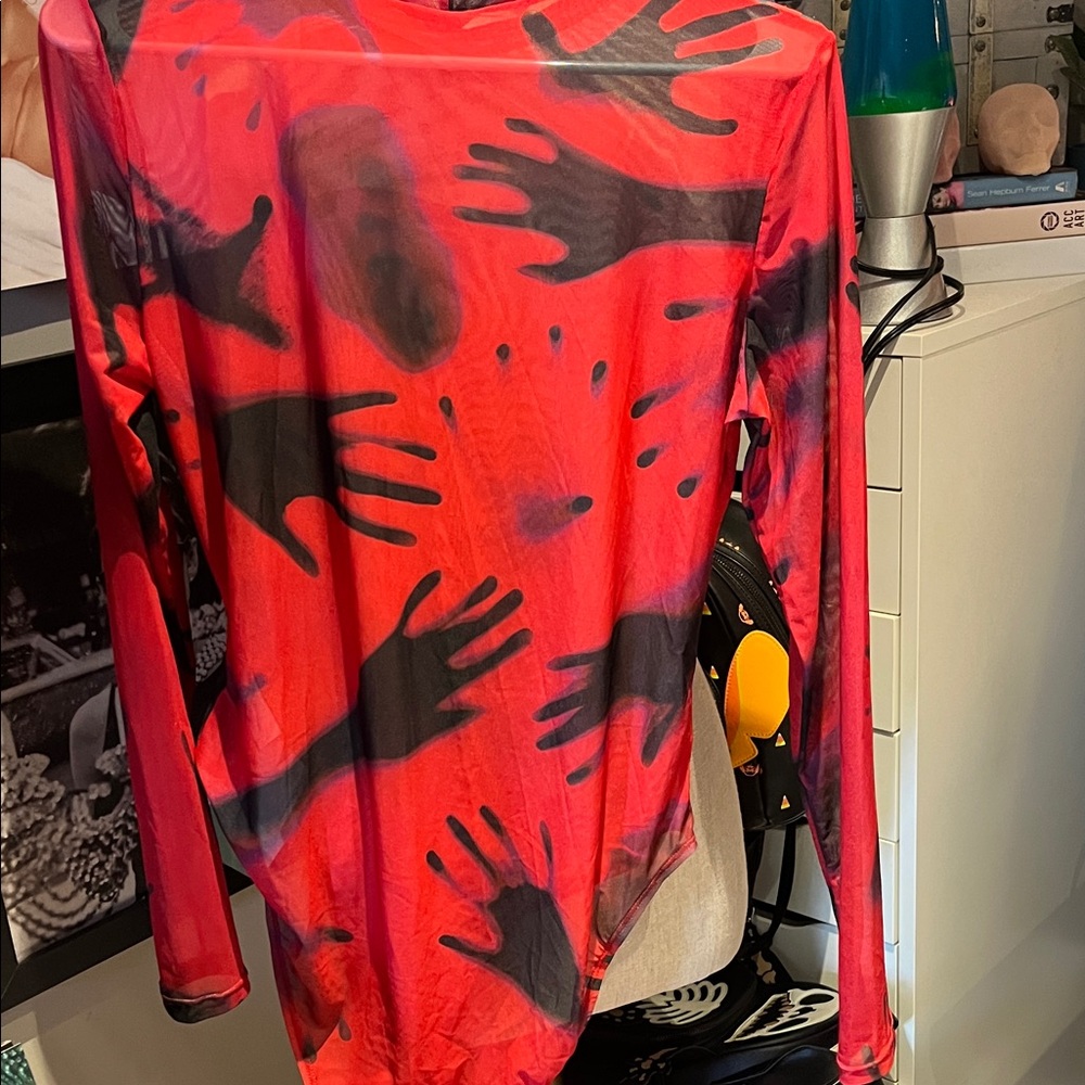 Blackmilk Red and Black Handprint Long-Sleeve Tee - Picture 5 of 7